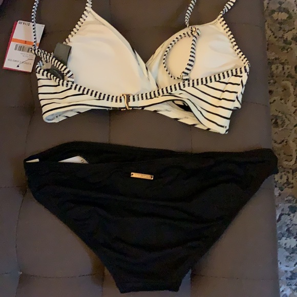 NWT Vince Camuto swim suit - Picture 4 of 4
